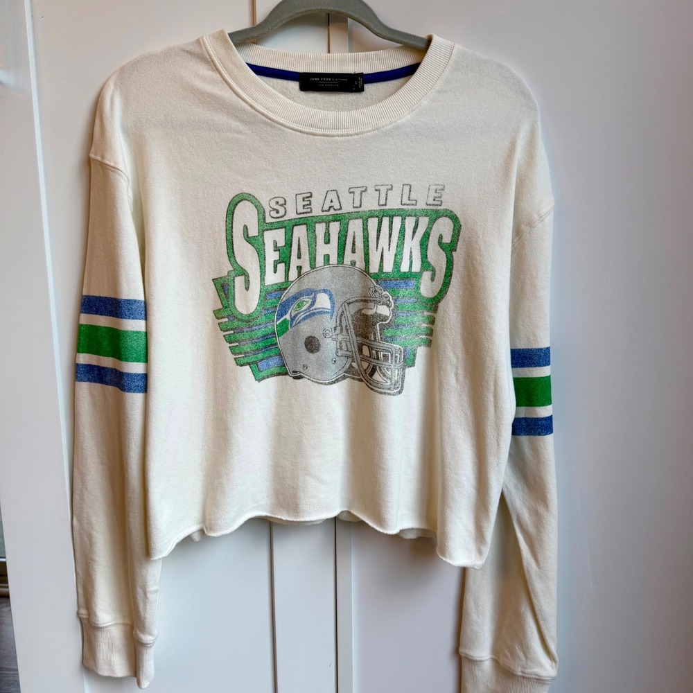 Junk Food Clothing Seattle Seahawks Crop Sweatshirt Women's M White Crewneck NWT